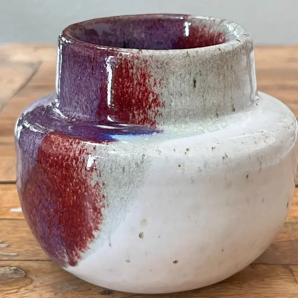 Art Studio Pottery Pot Vase 5.25